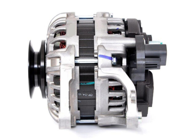 Alternatore Bosch 14V 80A per motori Yanmar